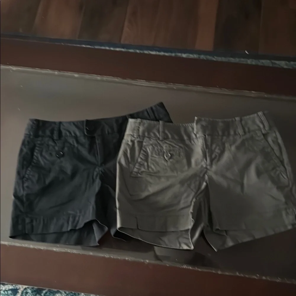 Banana Republic Black and grey Martin shorts size 0 - Picture 1 of 5